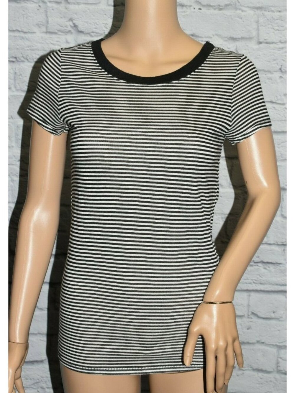 NWT BONGO S BLACK WHITE STRIPED CAP SLEEVE FITTED LONG LINE BASIC TOP TEE